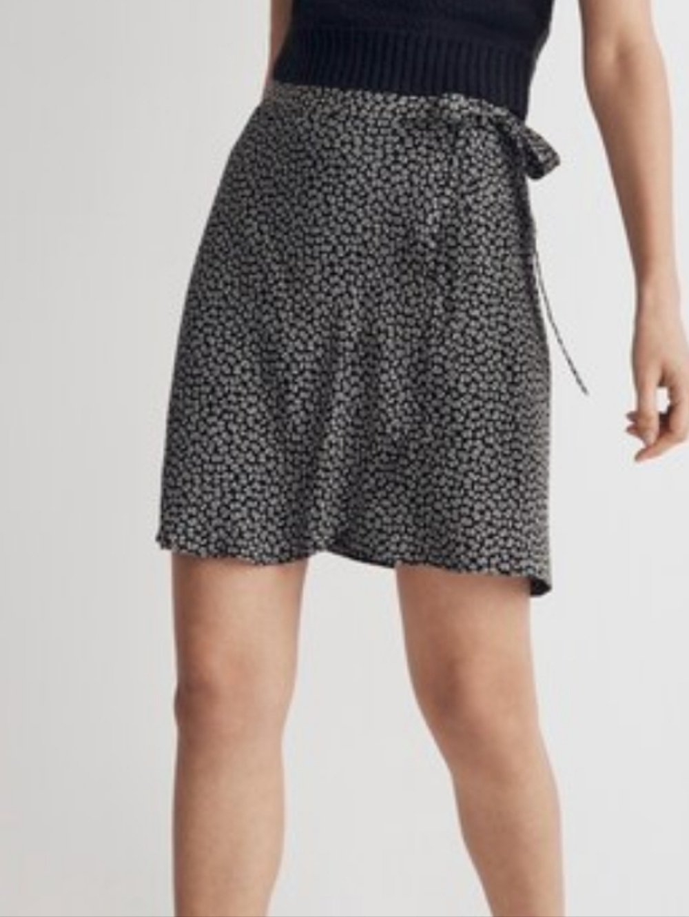 Madewell Wrap Mini Skirt in Micro Daisy Size 8 NWT